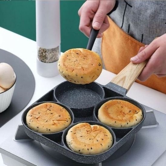 poele a oeuf pain poivre oeufs cuiseur a gaz